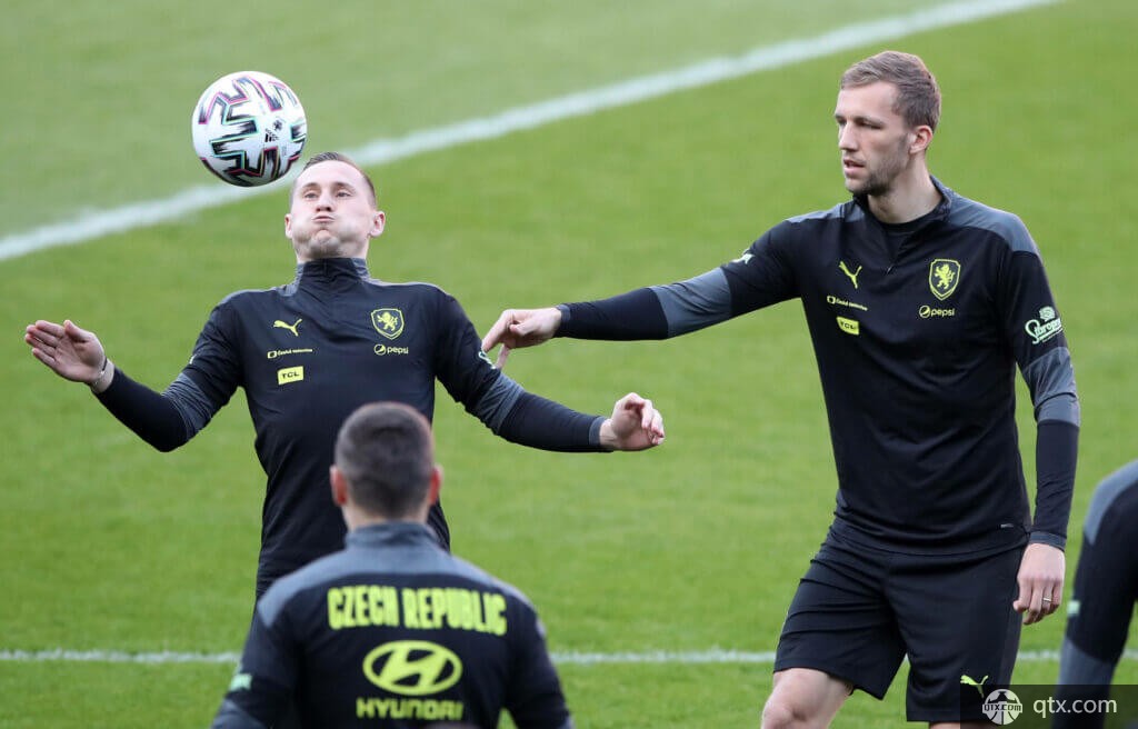 在新赛季常 在新赛季常